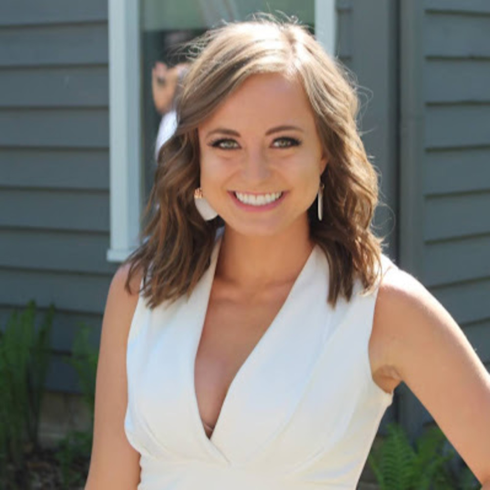 Meet your Posher, Jacqueline